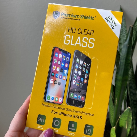 HD clear glass tempered glass screen protector for iPhone X/ XS - Picture 1 of 2